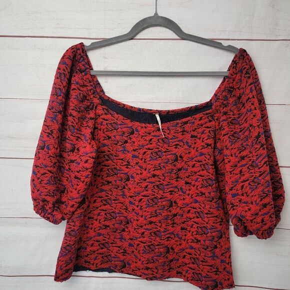 Free People Sunset Textured Puff Sleeves Cropped Top Womens size Large Boho - Picture 1 of 11
